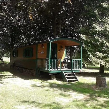 Holiday home La Roulotte Du Moulin De Rebets